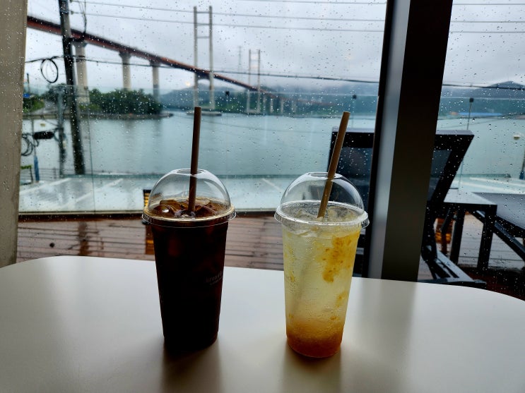  창원 베이커리카페 서향&브레댄코 귀산점 마창대교 뷰맛집