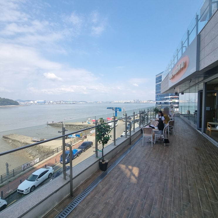  구읍뱃터 월미도 선착장 앞 영종도 오션뷰 카페 온화 그리고 주차 정보
