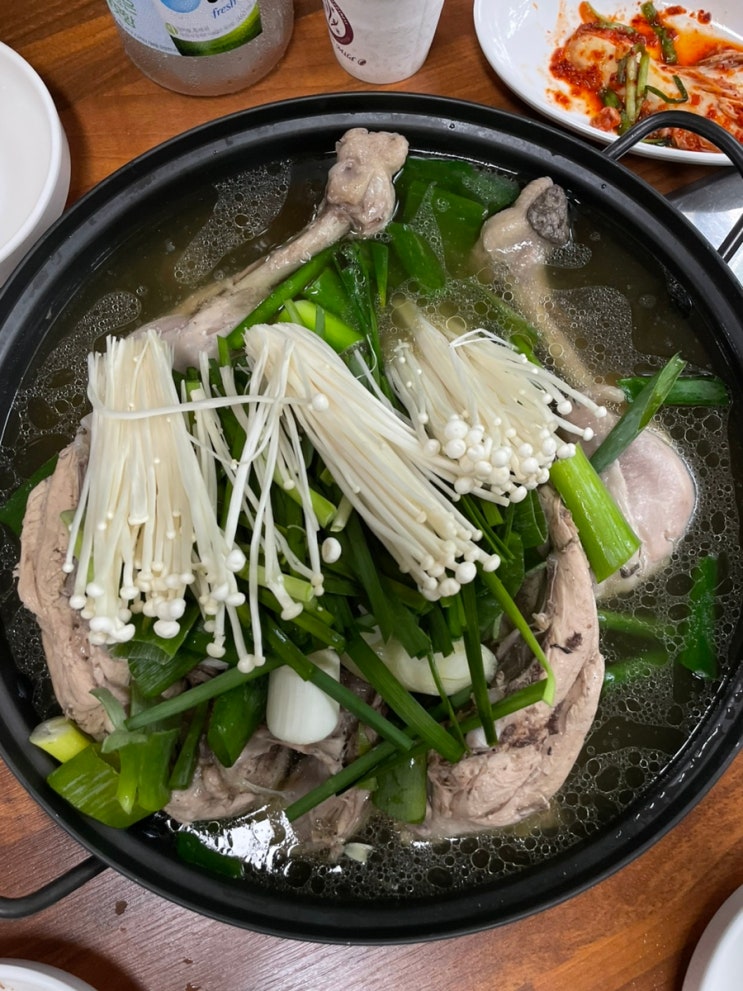 칠보산계곡식당 쌍곡계곡백숙 군자산식당민박 쌍곡계곡평상대여 칠보산계곡식당 쌍곡계곡백숙 군자산식당민박 쌍곡계곡평상대여
