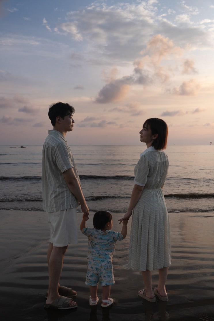  노을 가족 스냅, 가족 사진, 탄중아루 비치 선셋