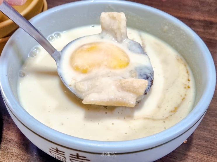첨성대 맛집 고소한 콩국과 매콤한 순두부찌개 경주 원조콩국