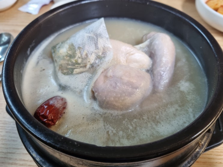  [서울 연희동 맛집] 복날 기력보충에 정말 좋은 지호한방삼계탕 연희점!!