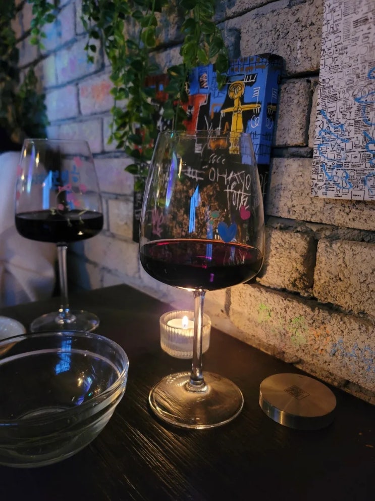  루프탑있는 성수역 와인바 I 성수옥상에서 트러플짜파게티에 와인 한잔 진짜 맛있음