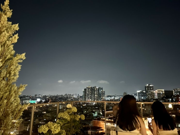 용산 이태원 카페, 해방촌 파운즈 용산 이태원 카페, 해방촌 파운즈