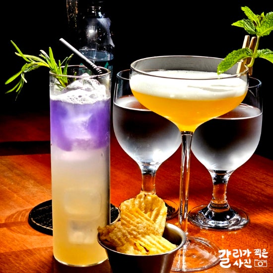대전 둔산동 시그니처 칵테일이 맛있는 콤마 라운지 바 대전 둔산동 시그니처 칵테일이 맛있는 콤마 라운지 바