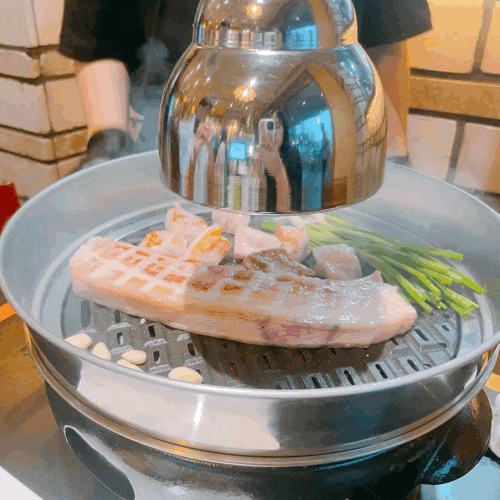  [광교 맛집] 제주도 탑티어 흑돼지 난축맛돈 화로구이! '탐락' 가격만큼 맛있을까?