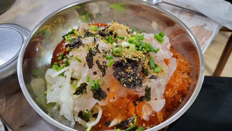  포항 죽도시장 물회 : 현지인이 추천한 <후불회식당>