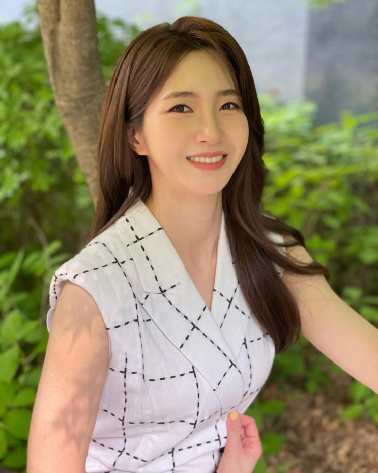  이윤정 나이 아나운서 프로필 결혼 남편 가족 고향 근황
