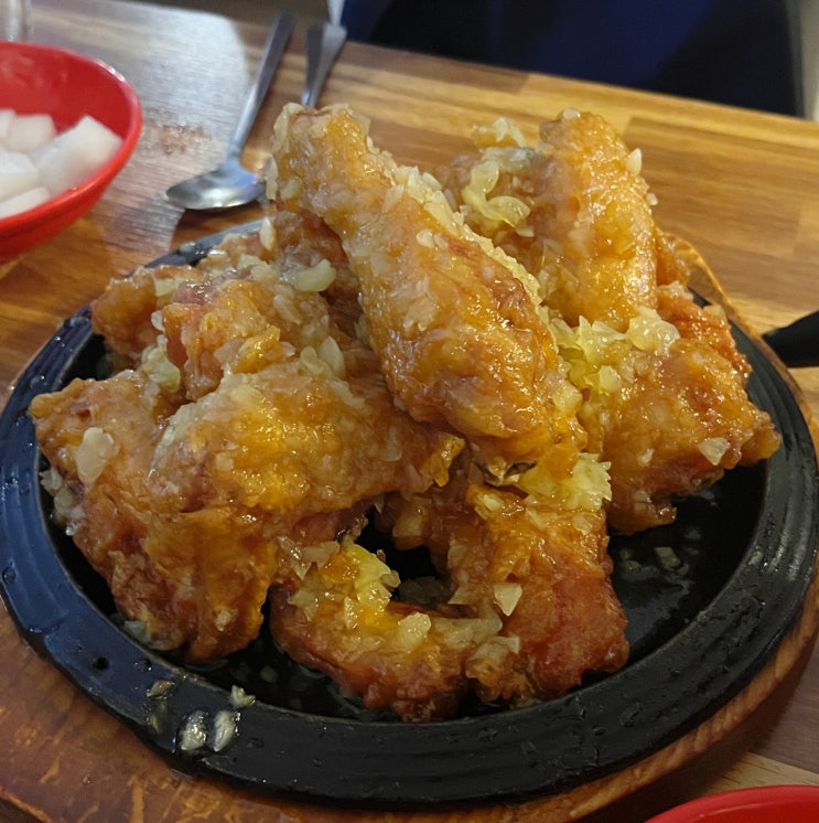 용현동 맛집 칼포니마늘치킨 인천본점