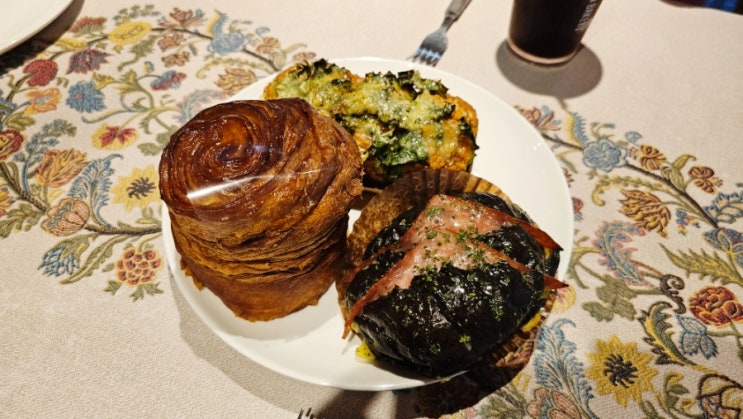  의왕시 브런치 즐기기 좋은 카페 이학순베이커리 백운호수점