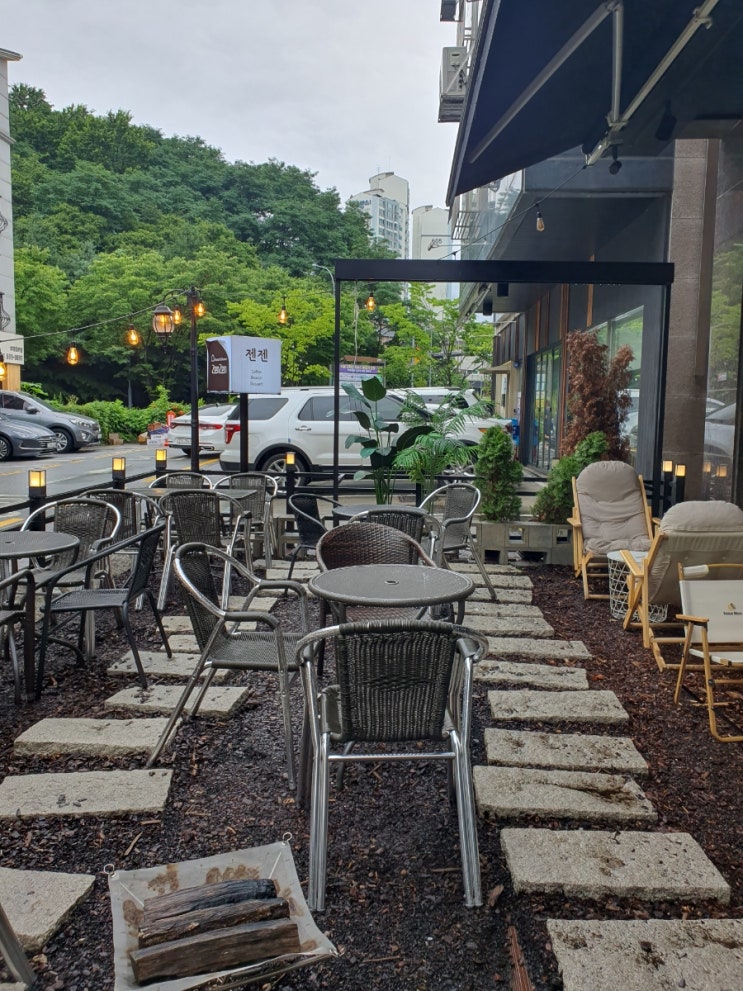  보정카페 - 용인수플레 맛집 젠젠 보정동카페거리점