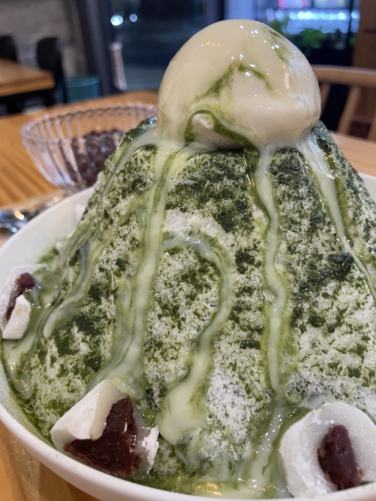  [수락산] 모퉁이 카페 _ 빙수만 먹었는데 다른 것도 궁금해지는 카페