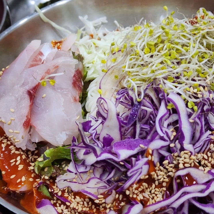  동운정 광주운암동맛집 점심특선&물회 뿌시기