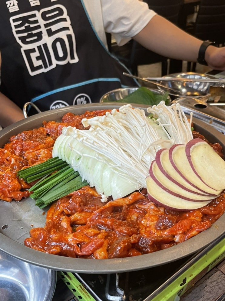  부산 서면 오리고기 곱도리탕맛집 단체술집을 찾는다면 김태정야심