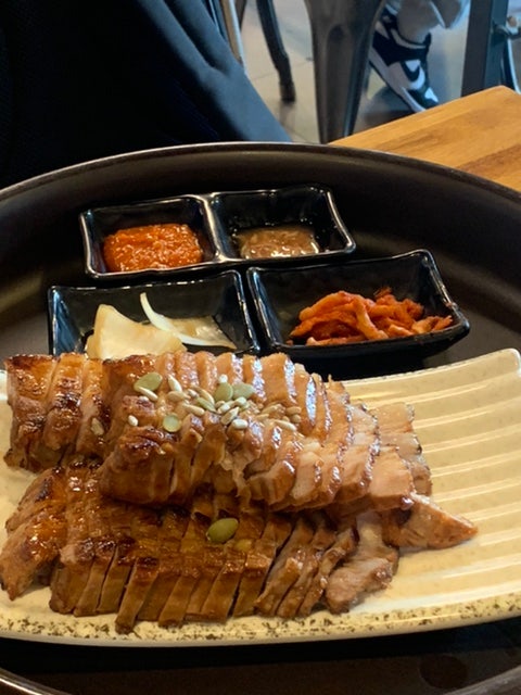  전주 전북대 근처 맛집 ‘황제보쌈’ 점심부터 보쌈을 먹는다고?