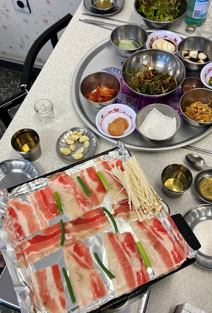 [대구삼덕동맛집] 퀄리티 좋은 대구 냉동삼겹살 맛집 "괸당집" 방문 후기!!