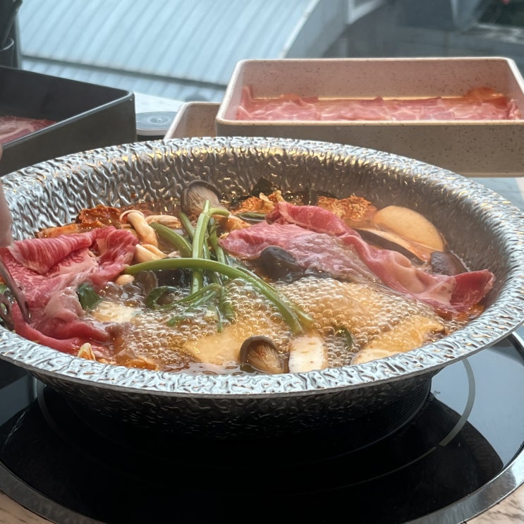  내돈내산 럭셔리한 샤브샤브 무한리필, 모던샤브하우스 한 점 먹고 한 말은?