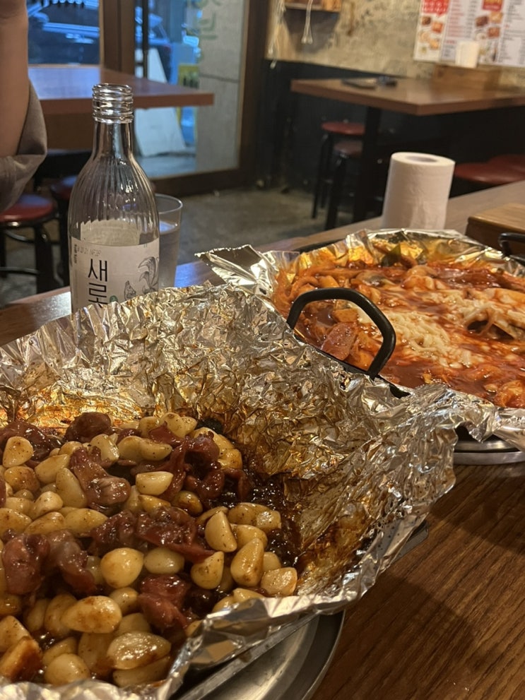  신사동안주맛집 양철지붕 본점 안주가 맛있는 신사역술집