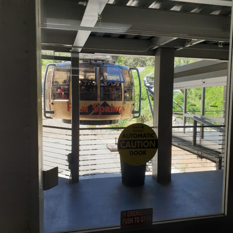  팜스프링스 케이블카(Palm Springs Tramway)