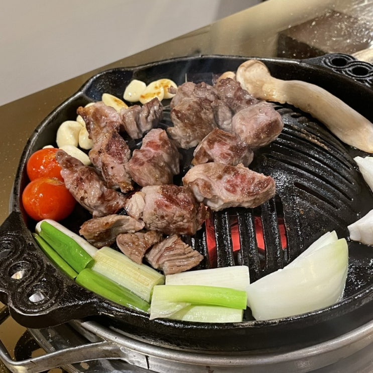  홍대 맛집 설램이길 양갈비 전문점!