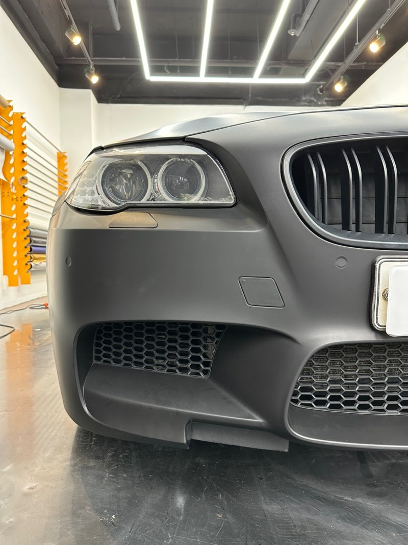 인천 계양구 / 전체 랩핑 / 에이버리 매트 블랙 / BMW / 5시리즈