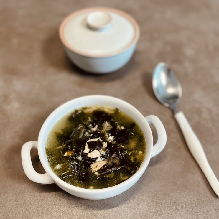  캔 참치 미역국 끓이는 법 초간단 참치 미역국 만들기