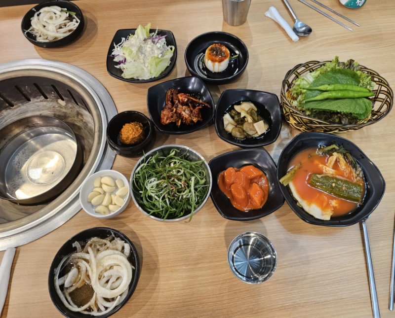 하남시 부드러운 갈비와 냉면도 맛있는 흥부골 숯불 돼지 왕갈비