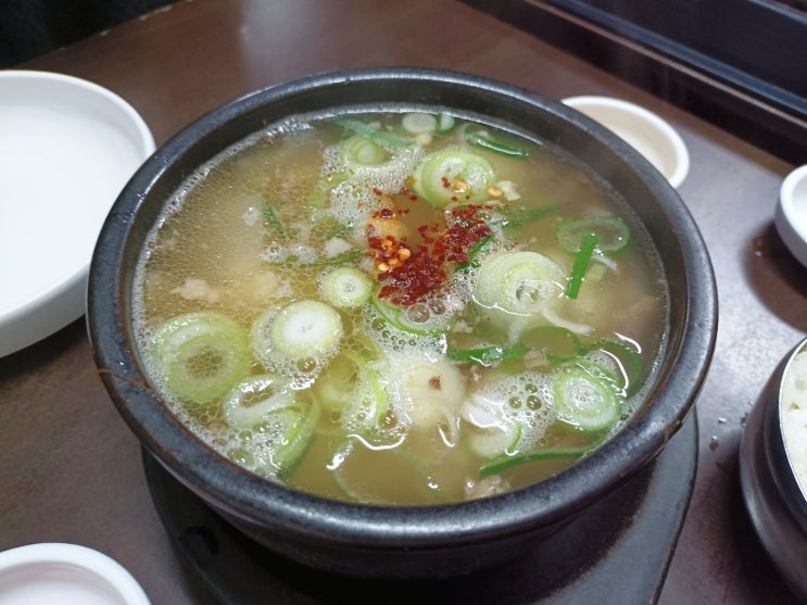  대전 맛집 원조 태평소 국밥 진한 소고기 국물의 소국밥 내장탕 육사시미