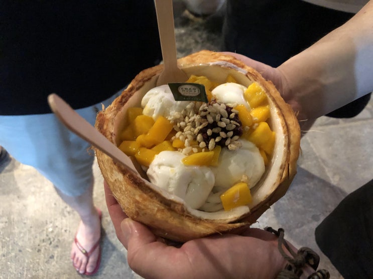  보라카이 디몰 코코넛 아이스크림 추천 디저트 추천 코코마마