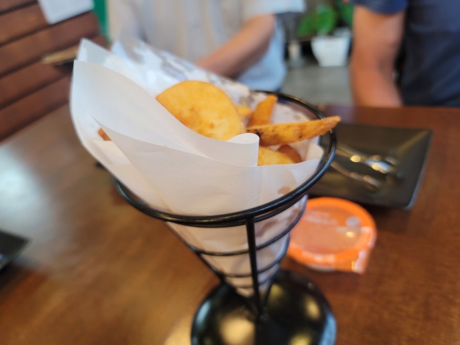 교촌치킨 보성점 사진 2
