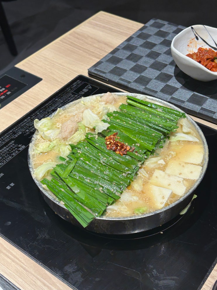  후쿠오카 모츠나베가 한국 모츠나베보다 진짜로 맛있을까? 오오야마 킷테하카타점