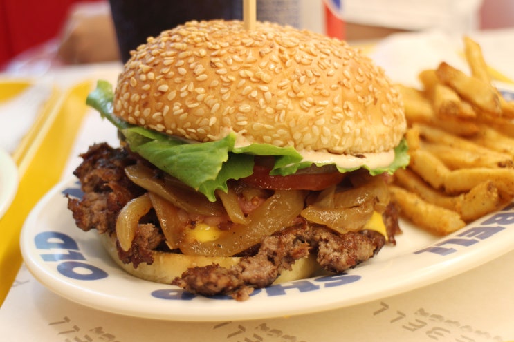 의왕놀거리 롯데 프리미엄 아울렛 타임빌라스 맛집 : 의왕수제버거 파이어벨 위치, 메뉴(수요미식회 119회)