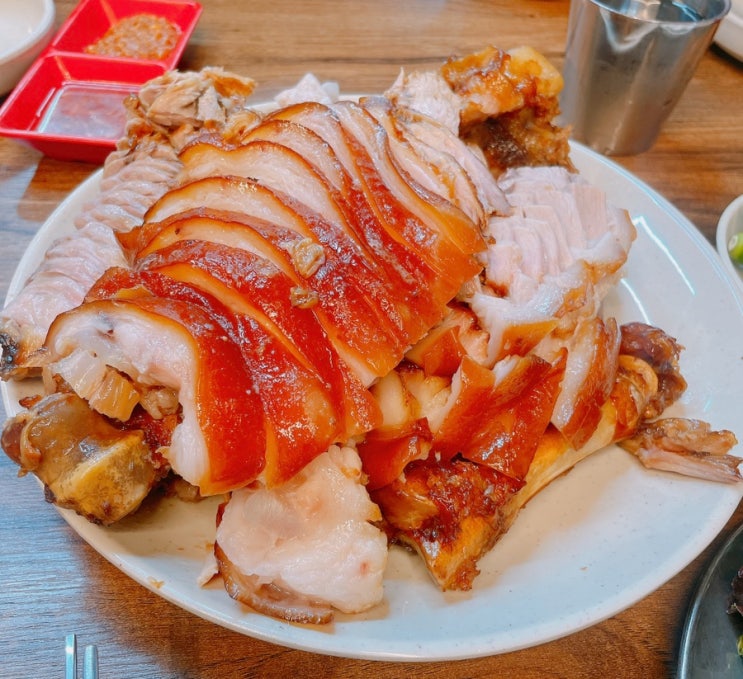  [장충동 맛집] 구글 행사갔다 족발과 케이크 뿌신 이야기(뚱뚱이할머니집/리옹베이커리)