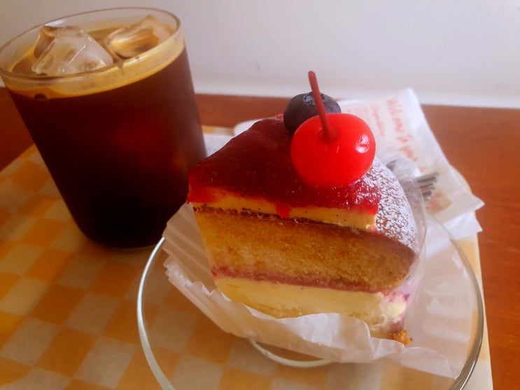  [전포 카페] 더 빌리지샵, 빅토리아 케이크가 맛있는 카페