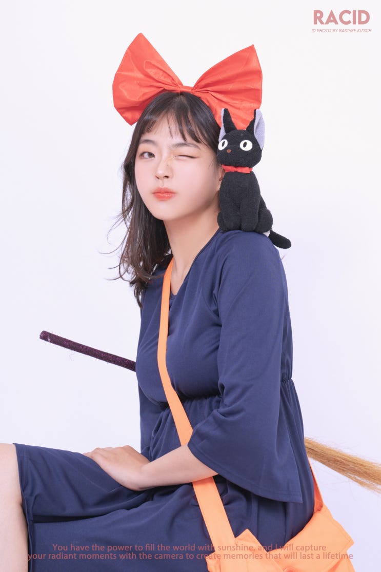  [셀프 사진관/서울] 만화같은 순간에 있길 바란다면, 코스튬 대여가 가능한 레시드 스튜디오