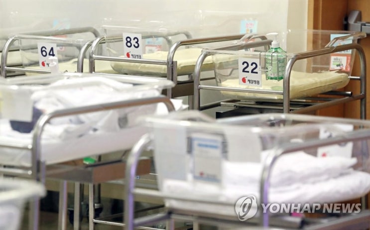 위기아동 발굴 정보에 영아 '임시번호' 추가…시행령 입법예고 위기아동 발굴 정보에 영아 '임시번호' 추가…시행령 입법예고