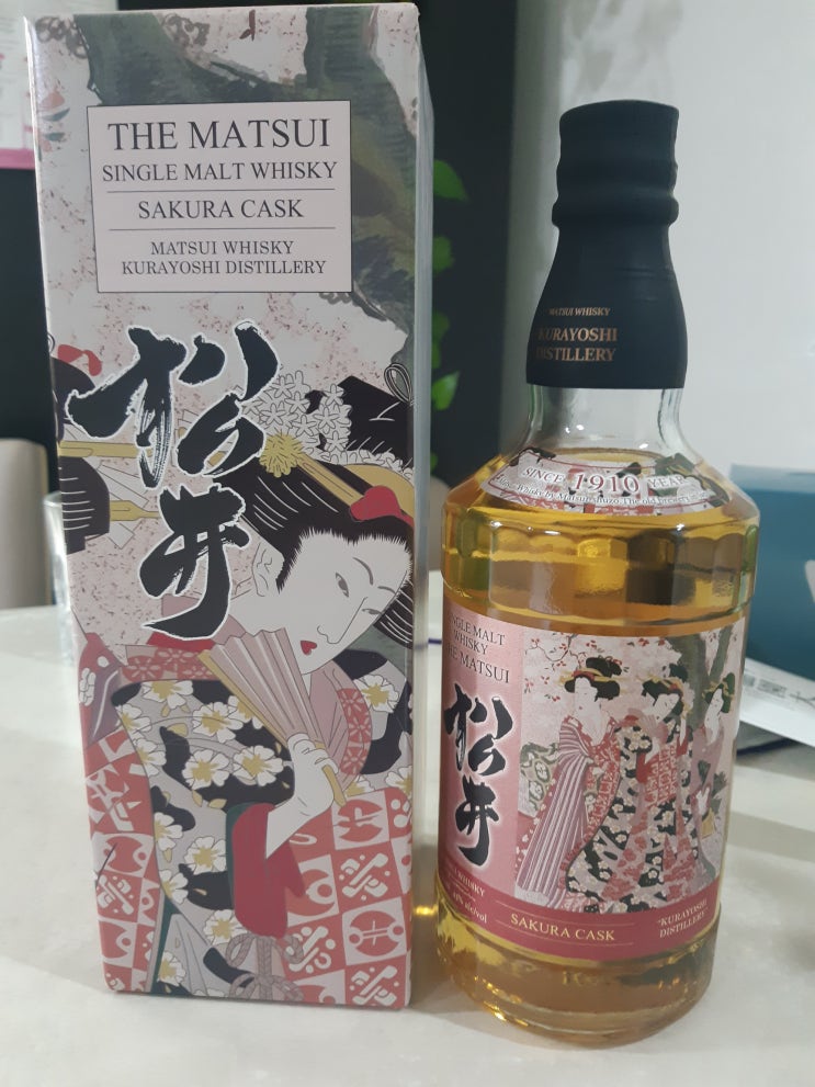마쓰이 싱글몰트 위스키 사쿠라 캐스크(Matsui Single Malt Whisky Sakura Cask) 가격 도수 용량 시음기