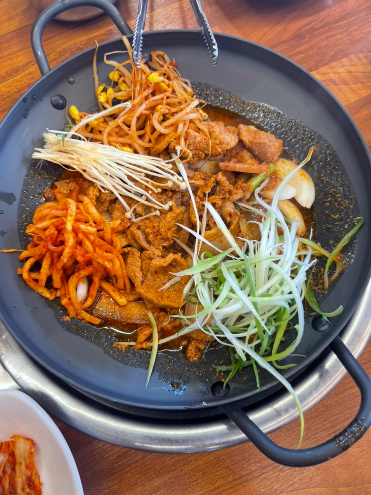  [제주도 성산일출봉 맛집/섭지코지 맛집] 내돈내산 흑돼지 두루치기가 맛있는 '성산덕이네'