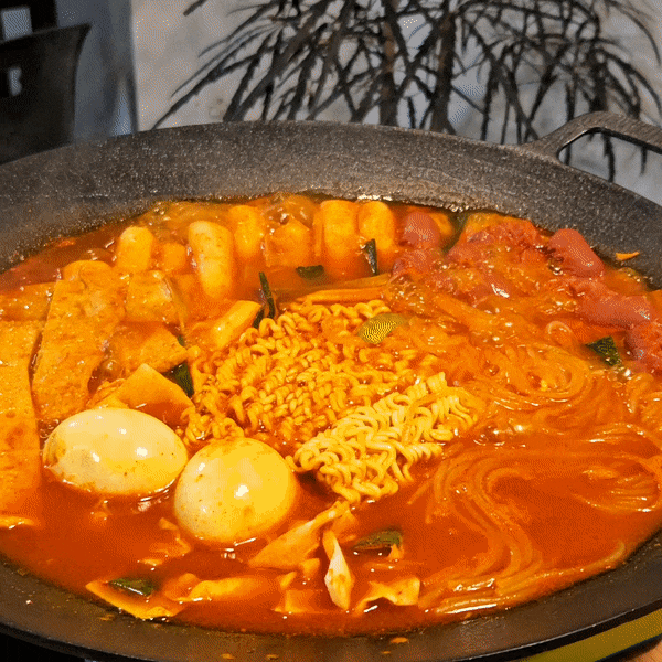 부산 서면 떡볶이 가게 전포 카페거리 위치한 구씨떡볶이 가성비 굿 부산 서면 떡볶이 가게 전포 카페거리 위치한 구씨떡볶이 가성비 굿