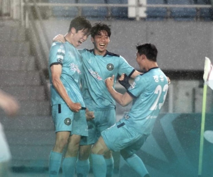 2023시즌 K리그2 국내 프로축구 20라운드 안산그리너스 부천FC 2023시즌 K리그2 국내 프로축구 20라운드 안산그리너스 부천FC