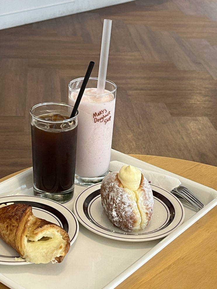 창원 가로수길 카페, 사림동 영국식 크림도넛 맛집 ‘메리스도넛샵’ 창원대 재학생 할인!