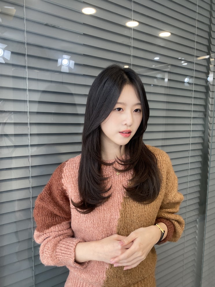  층 내고 싶은데, 너무 가벼운 건 싫을 때! #허그컷#분당붙임머리#강남붙임머리