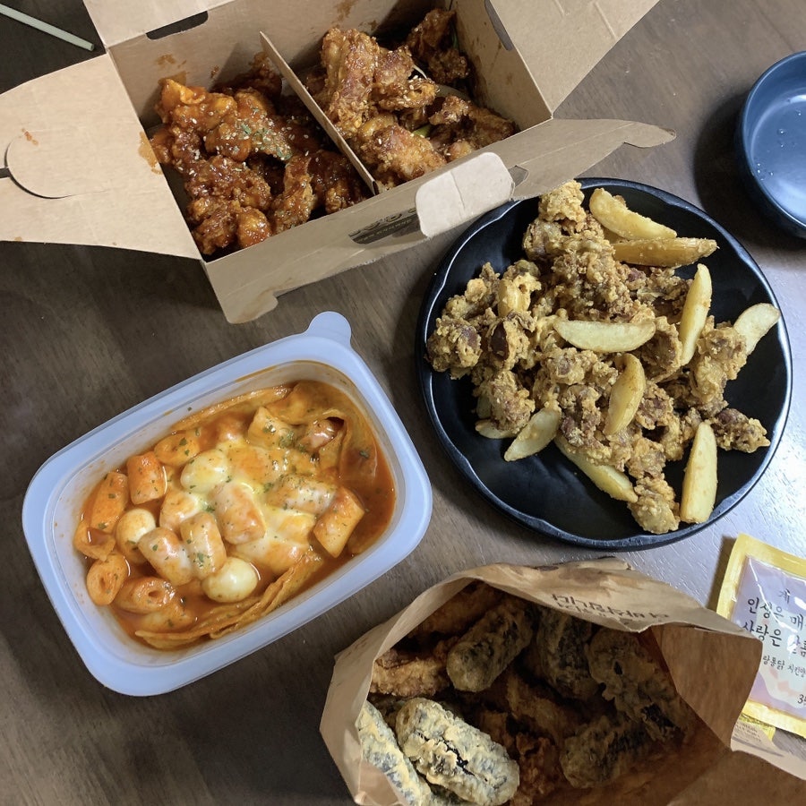 노랑통닭 동탄장지점 사진 1