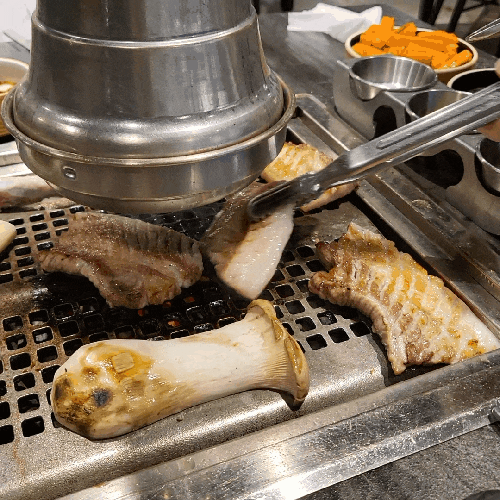 #홍대 육지, 합정 고기 맛집 / 드라이에이징 고기/ 합정 핫플 깔끔한 고기집 :-)