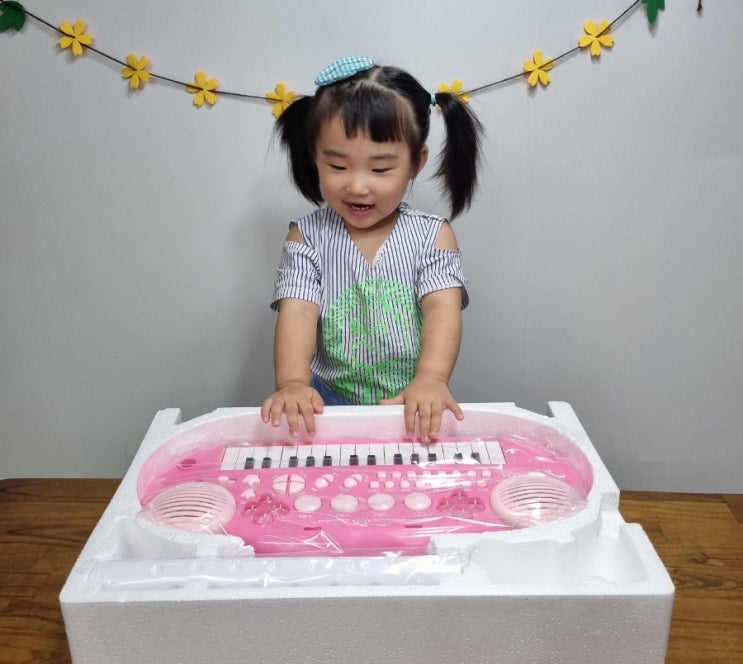 시크릿쥬쥬 여신 피아노 조립방법 및 3살 아기 장난감 피아노 추천