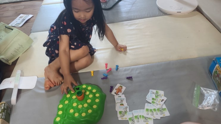  집콕놀이 유아보드게임 당근질주 토끼운동회 재미있는 5세 6세 7세 어린이 보드게임