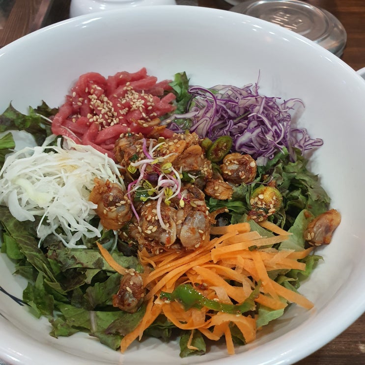  삼성동 뻘밭에핀꽃 꼬막 육회 맛집 내돈내산 추천