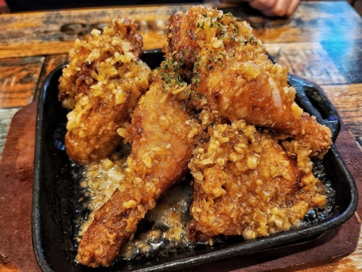  구디 술집, 삼통치킨, 튀김옷 얇은 마늘치킨 맛집