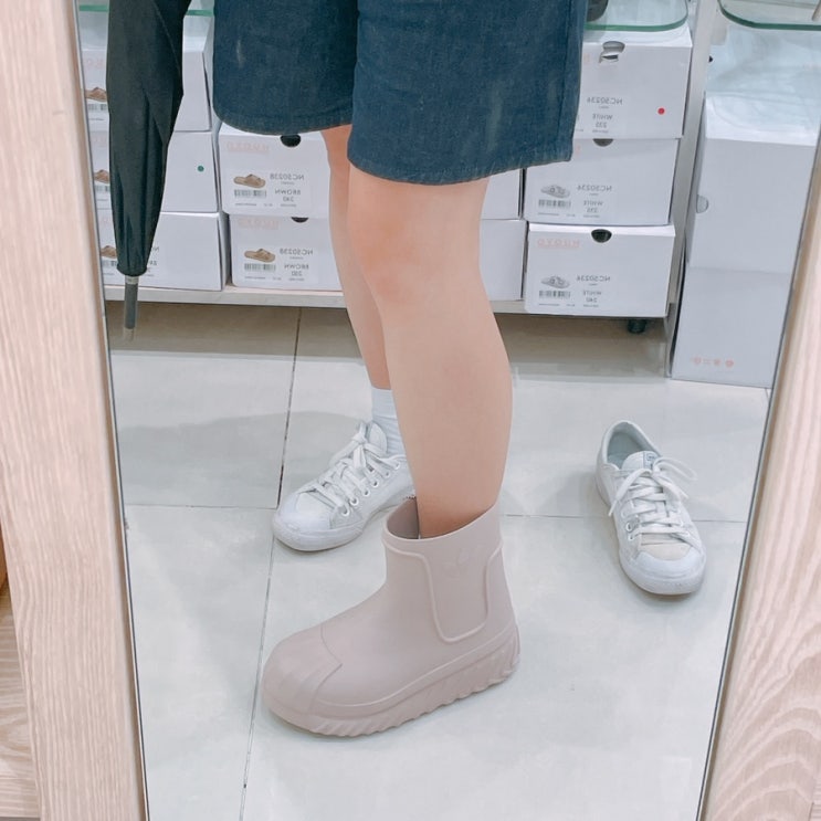 [쇼핑] 아디다스 레인부츠 ‘아디폼 SST 부츠’ 착용후기와 구매처 및 사이즈 팁