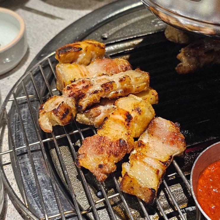  [용리단길] 찐 맛집 깔끔한 고깃집 추천 도야집
